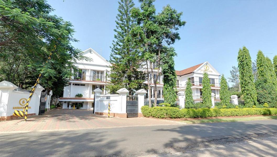 Sovereign Hotel Kisumu Exterior foto